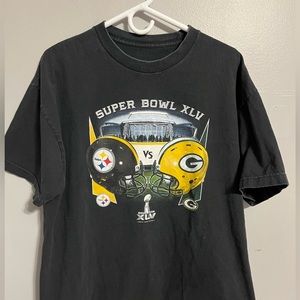 Super bowl t-shirt size-L